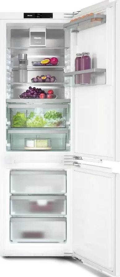 Встраиваемый холодильник Miele KFN 7774 C