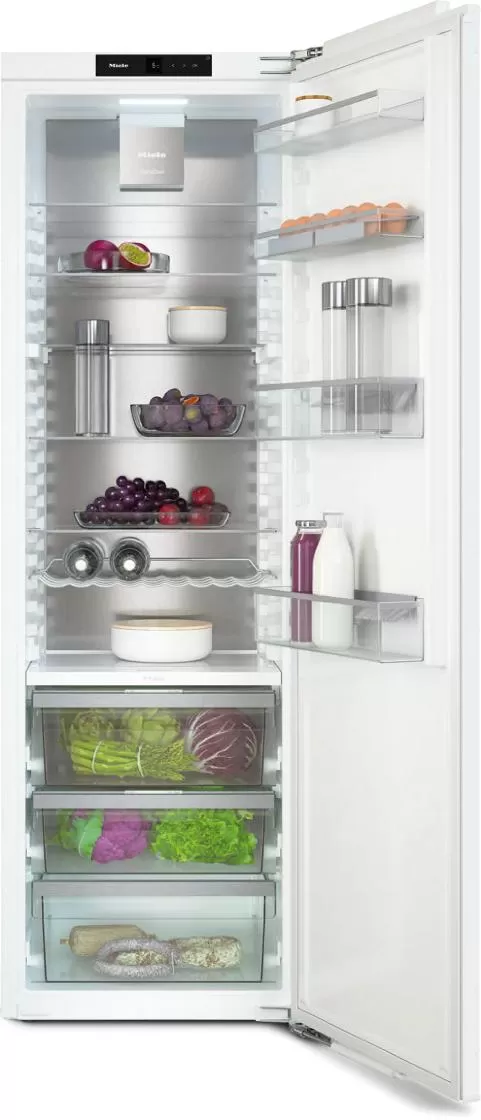Встраиваемый холодильник Miele K 7747 C