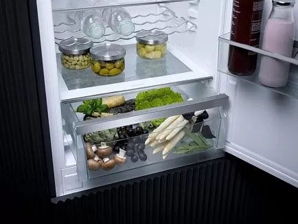 Встраиваемый холодильник Miele KF 7731 D
